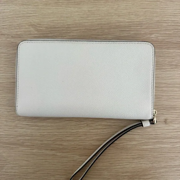 Coach Cream Wristlet with Gold Logo - Picture 2 of 4